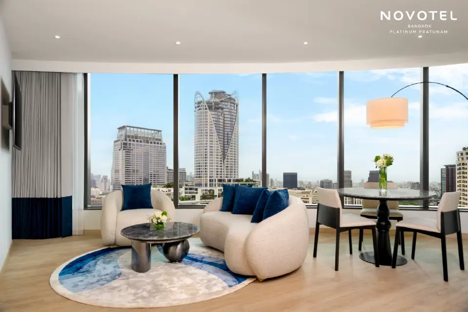 รื้อใหญ่ ‘เดอะ แพลทินัม กรุ๊ป’ ปั้นแลนด์มาร์ก ‘แพลทินัม ป๊อป-แพลทินัม พาเล’