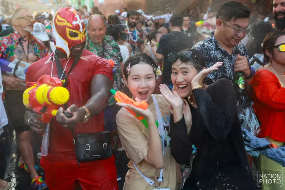 วันสุดท้าย ‘สงกรานต์ถนนข้าวสาร’ 15 เม.ย. เริ่มเที่ยงวันยันสี่ทุ่ม