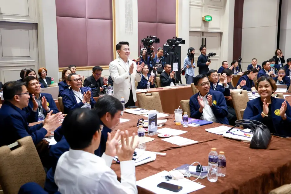 กรมการขนส่งทางบก ผนึกเนชั่น อบรม 100 ผู้บริหาร เสริมทักษะสื่อสารในภาวะวิกฤต