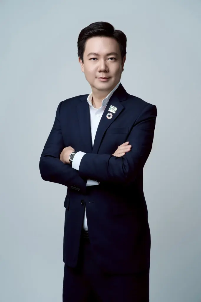 ฉัตรพล ศรีประทุม ประธานเจ้าหน้าที่บริหาร บริษัท พลังงานบริสุทธิ์ จำกัด (มหาชน) 