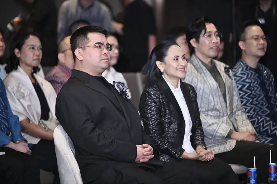 มหาดไทย ปั้น New Gen บุกไอคอนสยาม ยกระดับผ้าไทยสู่แบรนด์ระดับโลก ​