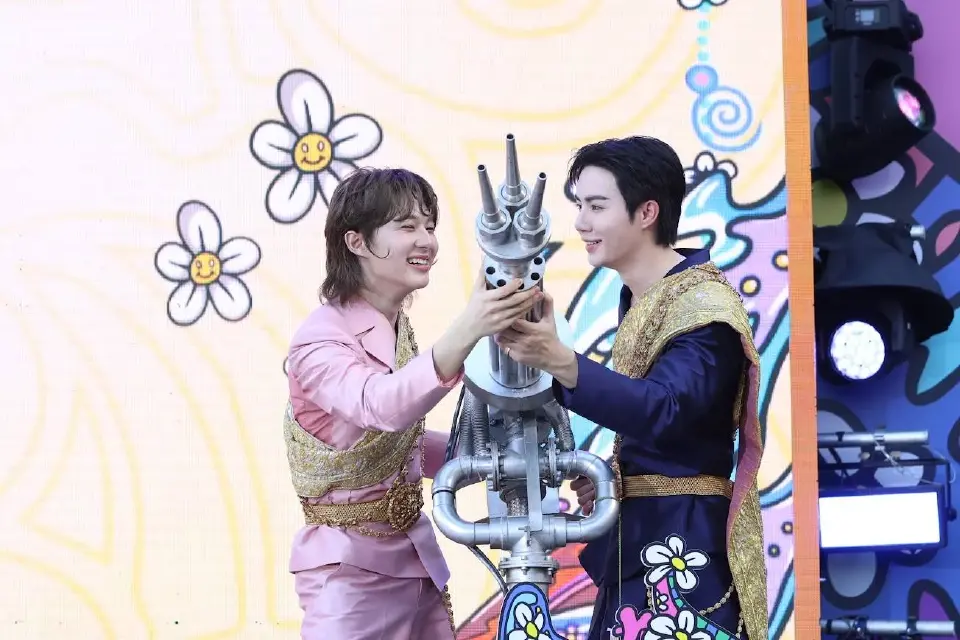 เริ่มแล้ว "สงกรานต์ไอคอนสยาม" สาดสนุก 5 วันรวด ขนทัพ 76 ศิลปิน-นางสงกรานต์ซุปตาร์ ฉลองปีใหม่ไทยสุดยิ่งใหญ่