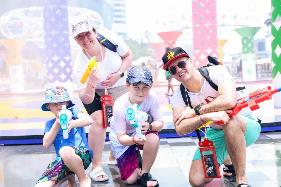 ไอคอนสยาม เนรมิต Water Festival จัดใหญ่ “ICONSIAM THAICONIC SONGKRAN 2026” ดึงนักท่องเที่ยวทั่วโลก