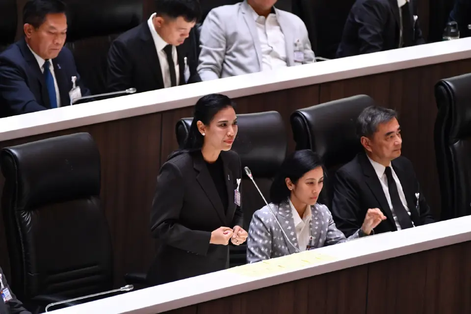 ปชป. บี้สภาตั้ง กมธ. ศึกษาช่วยแรงงานแพลตฟอร์ม ปิดช่องสุญญากาศกฎหมาย