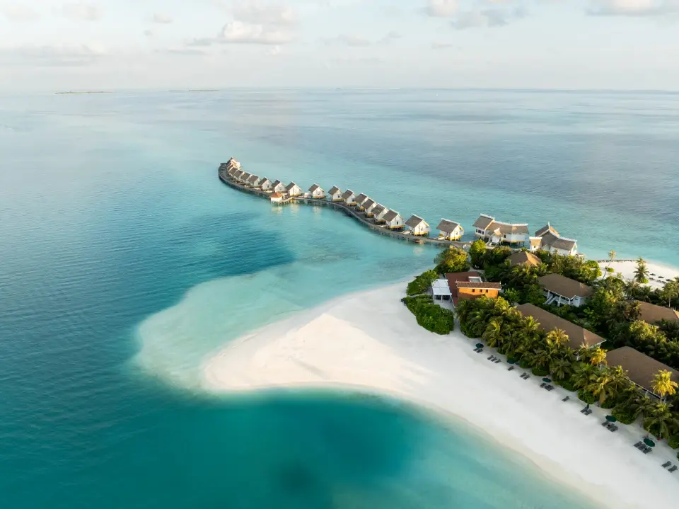 เอส โฮเทล แอนด์ รีสอร์ท