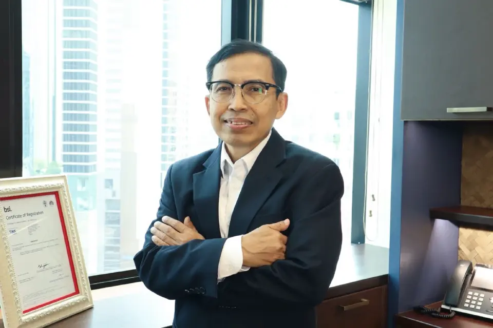 'ดร.อัมพร' ชี้ไทยเสี่ยง GDP โตต่ำ 1% เปิดแผลโครงสร้างลึก เครื่องยนต์หลักแผ่วทั้งระบบ