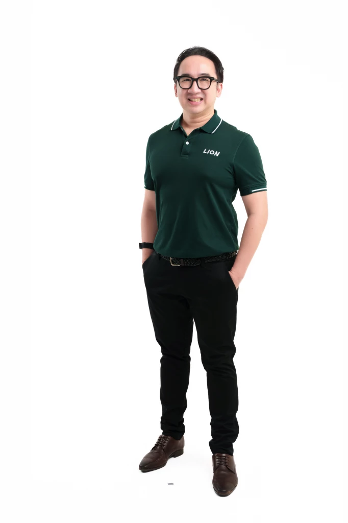 นายประเสริฐ สุรัตนเมธากุล 