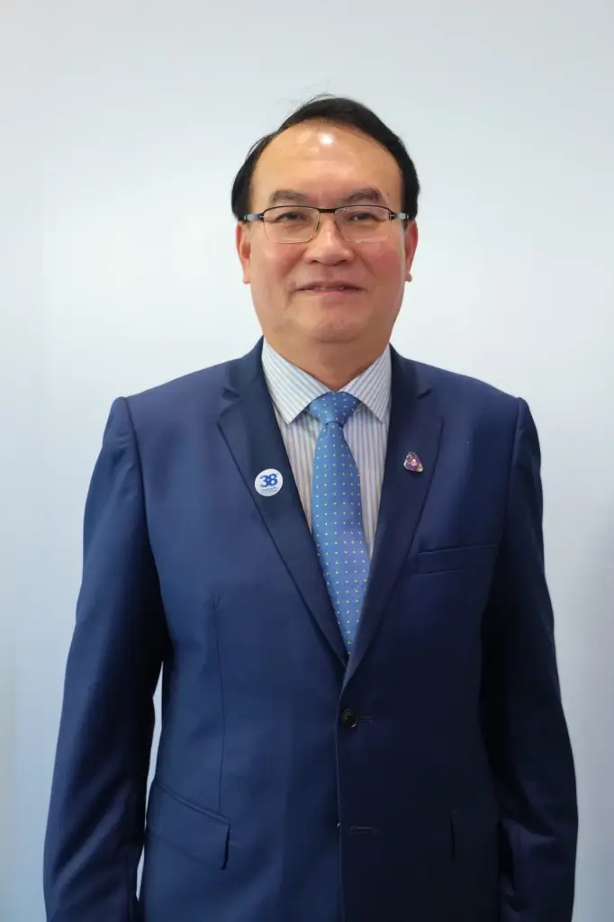 นาวา จันทรสุรคน รองประธานสภาอุตสาหกรรมแห่งประเทศไทย และประธานกิตติมศักดิ์ กลุ่มอุตสาหกรรมเหล็ก 