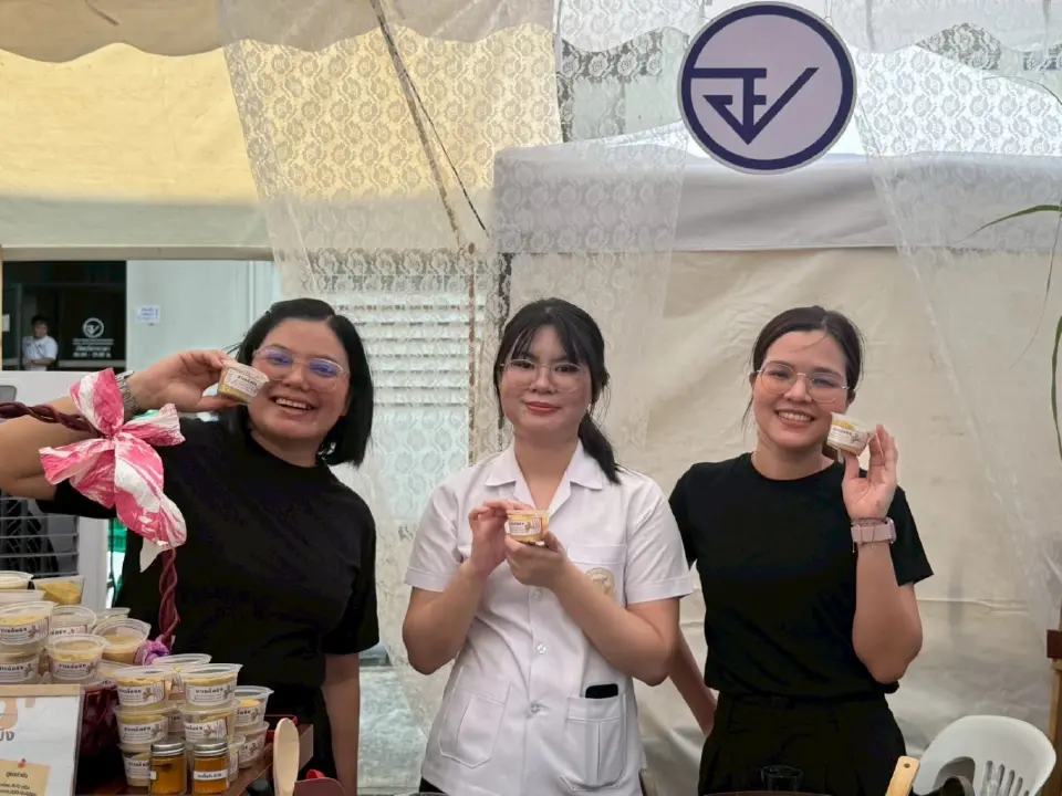 อย.เปิด“ตลาดเติมสุข”ฝ่าวิกฤตค่าครองชีพชู 9 สมุนไพรคู่บ้าน-แจกฟรีกล้าไม้