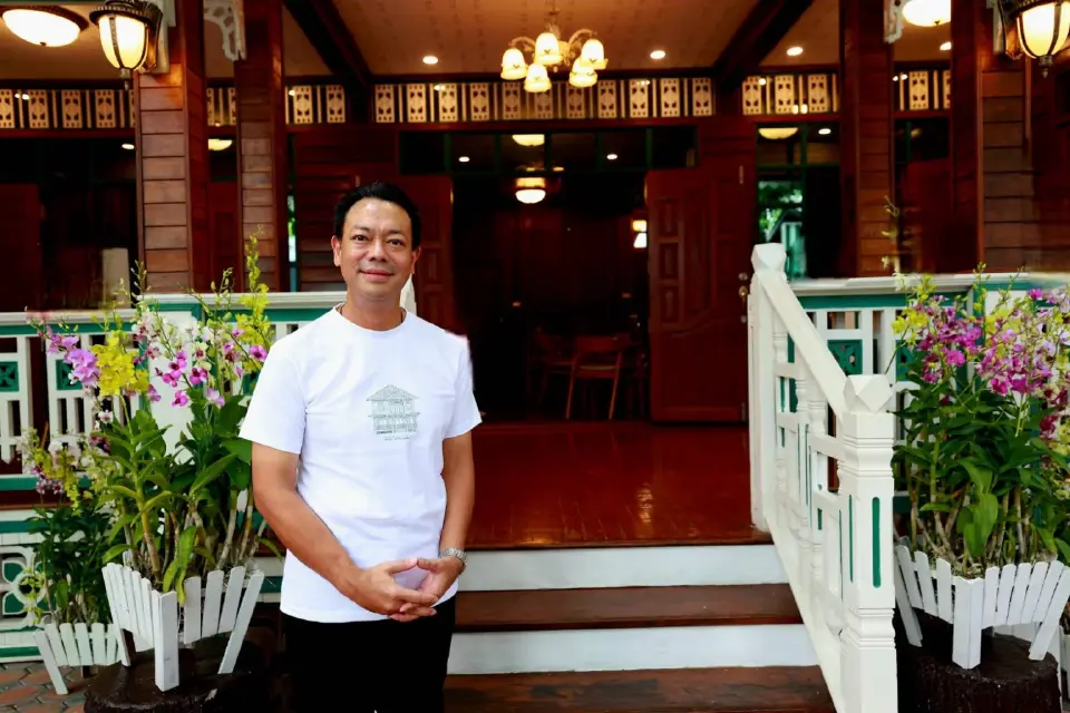 ดร.รักษ์ วรกิจโภคาทร ประธานเจ้าหน้าที่บริหาร BAM