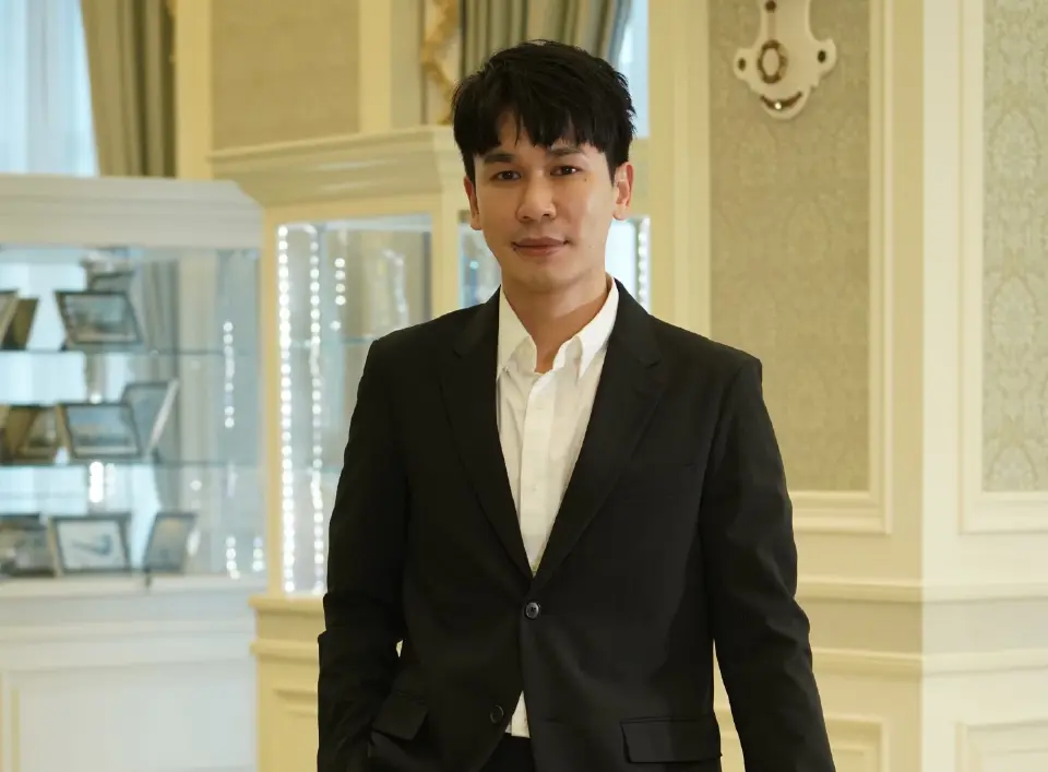 กันตพร หาญพาณิชย์ กรรมการ กรรมการบริหาร และรองกรรมการผู้จัดการฝ่ายการตลาด BCH