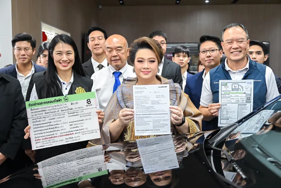 "ศุภมาส" ลุยตรวจโชว์รูมรถ EV คุมเข้มติดฉลากให้ชัด! ฝ่าฝืนปรับแสน-คุก 6 เดือน