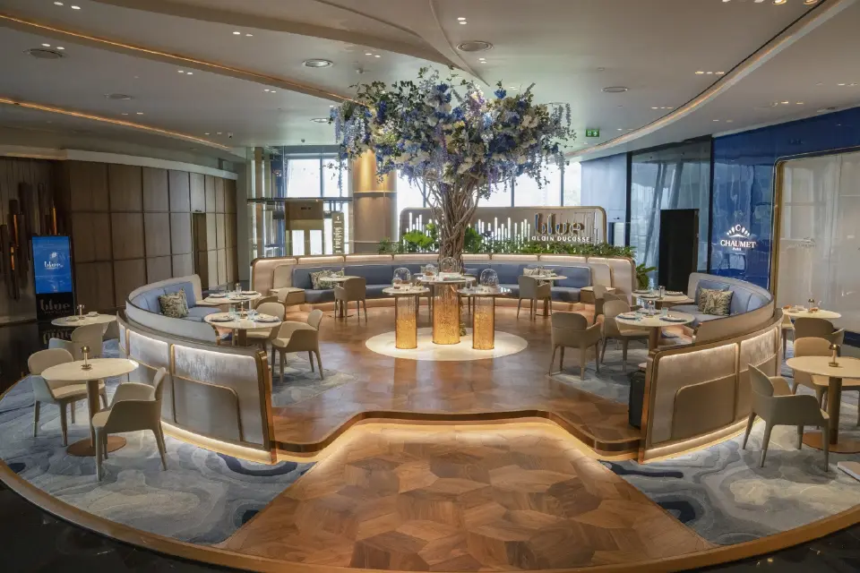 Blue by Alain Ducasse คว้า 2 รางวัลใหญ่ ตอกย้ำแลนด์มาร์กไฟน์ไดนิ่งโลก