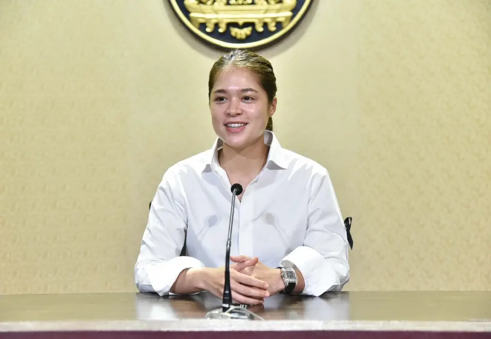 น.ส.พลอยทะเล ลักษมีแสงจันทร์ รองโฆษกประจำสำนักนายกรัฐมนตรี แถลงมติ ครม. เห็นชอบร่างแผนปฏิบัติการ (Plan of Action) เพื่อดำเนินความเป็นหุ้นส่วนยุทธศาสตร์รอบด้านระหว่างไทย - เวียดนาม ปี 2569 -2574 