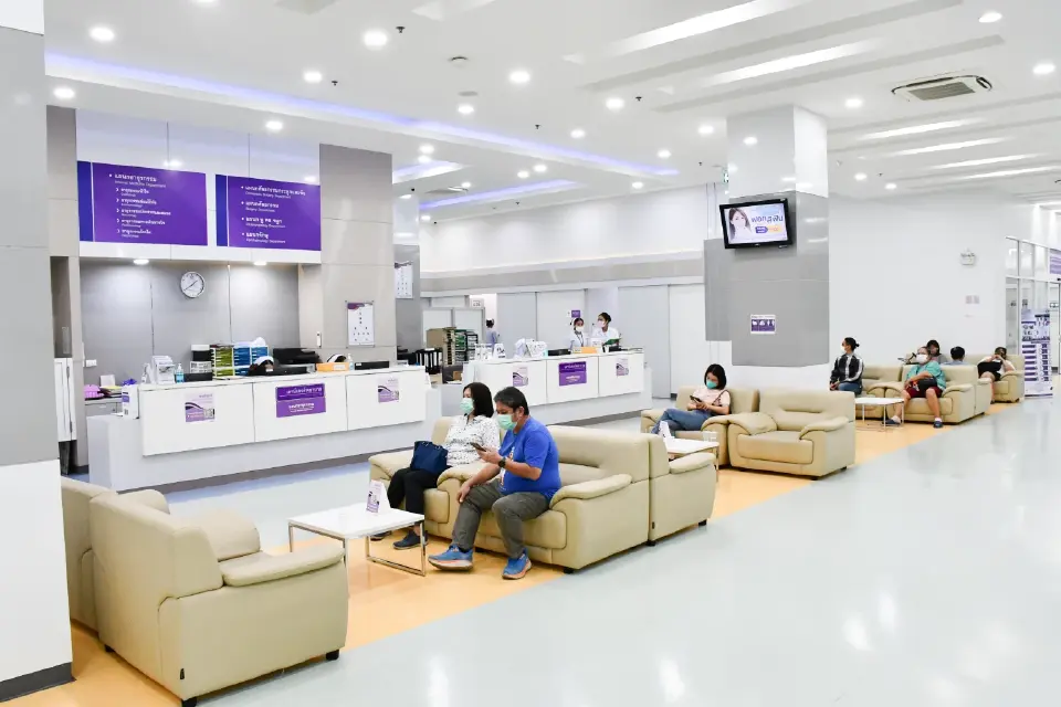 กลุ่มลูกค้า BCH มีทั้งคนไทย-กลุ่มประกันสังคม และกลุ่มลูกค้าชาวต่างชาติ