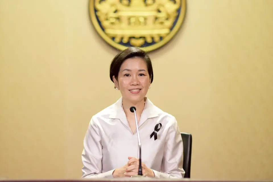 นางสาวรัชดา ธนาดิเรก โฆษกประจำสำนักนายกรัฐมนตรี