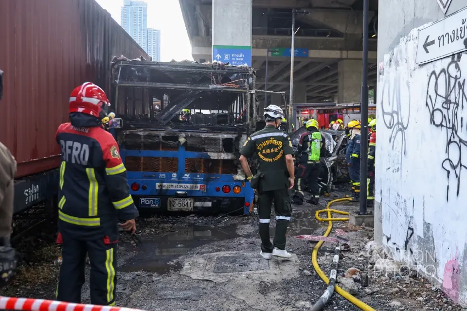 เหตุรถไฟชนรถเมล์แยกอโศก ขสมก. จ่อเยียวยาผู้ได้รับบาดเจ็บ-เสียชีวิต 1.5 ล้าน