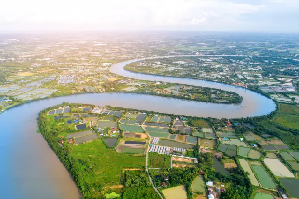 'CBG คาราบาว กรุ๊ป' ทะยาน Top 1% โลก คว้า 4.8 คะแนน FTSE ESG ปี 68
