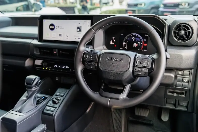 รีวิว Toyota Land Cruiser FJ