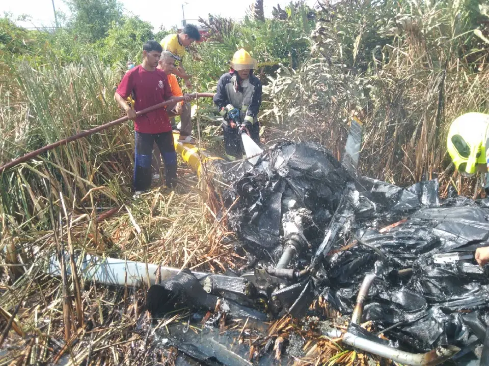 ด่วน เกิดเหตุเฮลิคอปเตอร์ ขนาด 2 ที่นั่ง ตกในพื้นที่บางปู สมุทรปราการ จนท.เร่งตรวจสอบ