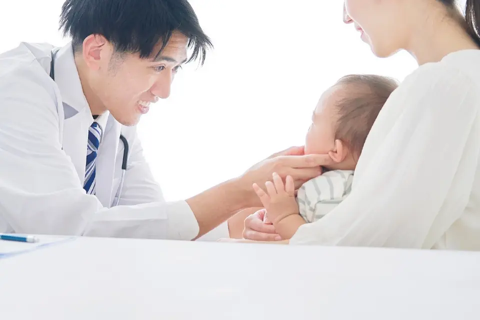 ไข้กาฬหลังแอ่น โรคติดเชื้อเฉียบพลันจากแบคทีเรีย Neisseria meningitidis 