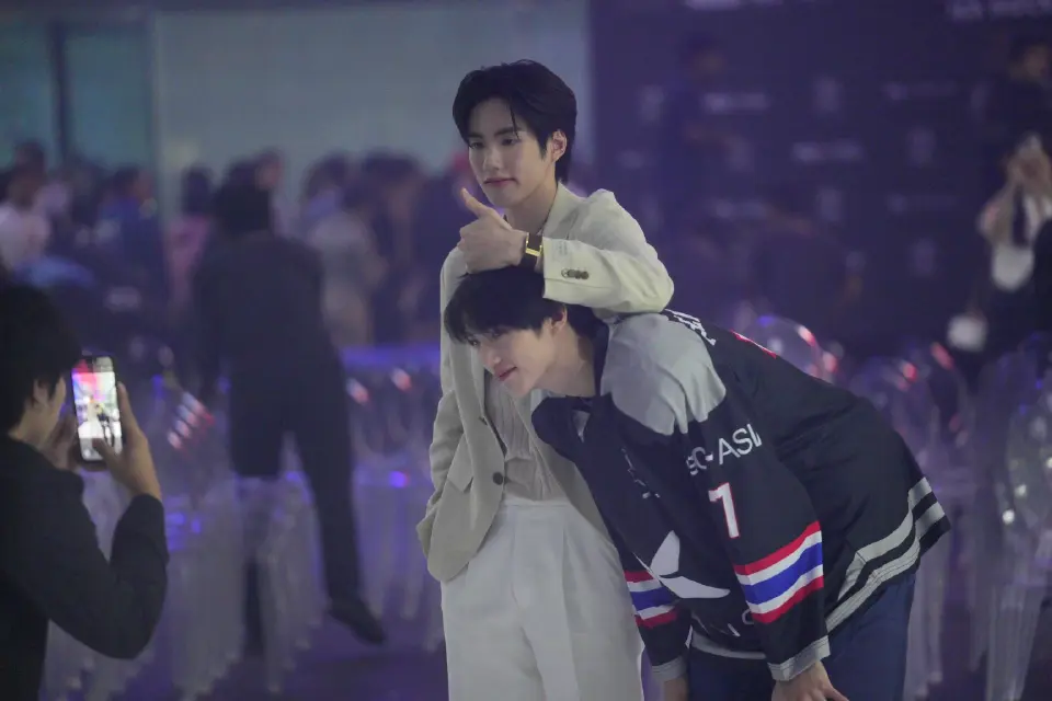 2 พี่น้องลิ้มปัญญากุล“ภู” ธัชชัย วง BUS  -“ภีม” ธนัช นักกีฬาฮอกกี้น้ำแข็ง ดีกรีเหรียญเงินซีเกมส์ 2025 เตรียมลงสนาม