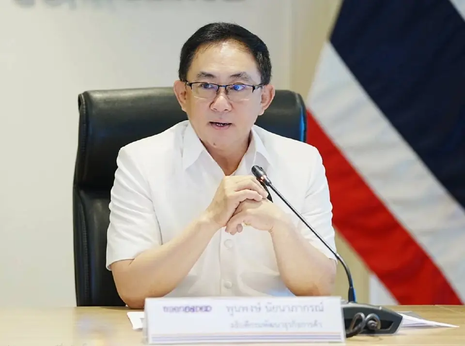 นายพูนพงษ์ นัยนาภากรณ์ อธิบดีกรมพัฒนาธุรกิจการค้า กระทรวงพาณิชย์ กล่าวถึงกรณีครม.เห็นชอบถอด 9 ธุรกิจ ออกจากบัญชีท้าย พ.ร.บ.การประกอบธุรกิจของคนต่างด้าว พ.ศ. 2542 