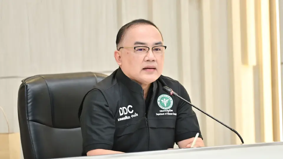 นายแพทย์ดิเรก ขำแป้น รองอธิบดีกรมควบคุมโรค