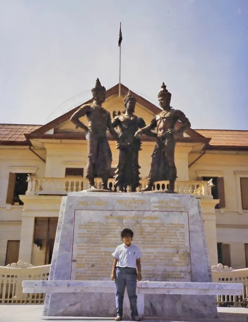 สิงห์ไทย คุณไข่มุกด์ ชูโต
