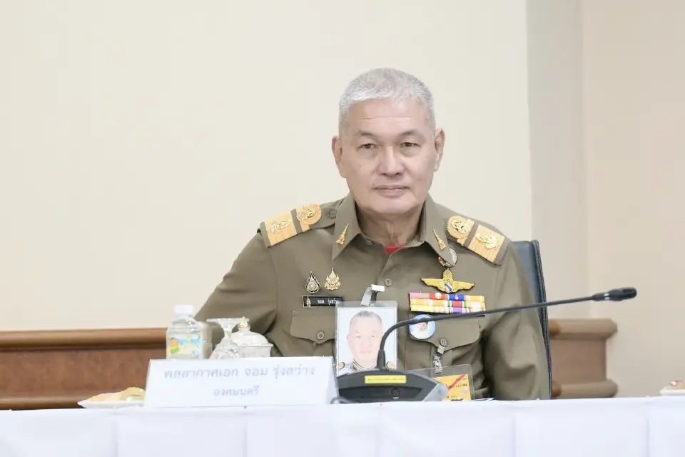 เปิดภาพ 'องคมนตรี' ร่วมประชุม กองบัญชาการ ปภ. เตรียมแผนรับมือภัยแล้ง-เอลนีโญ