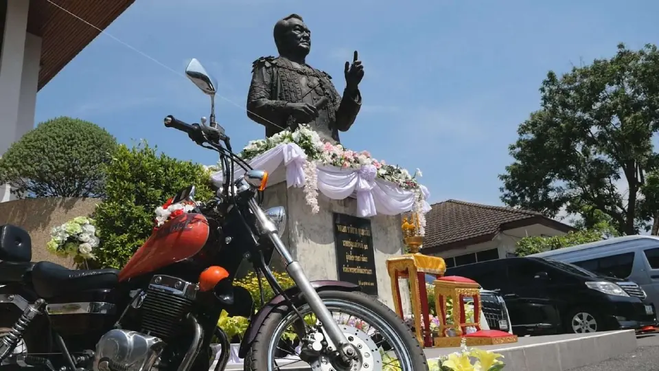 รำลึก 28 ปี พล.อ.ชาติชาย ชุณหะวัณ ผู้นำเปลี่ยนสนามรบเป็นสนามการค้า
