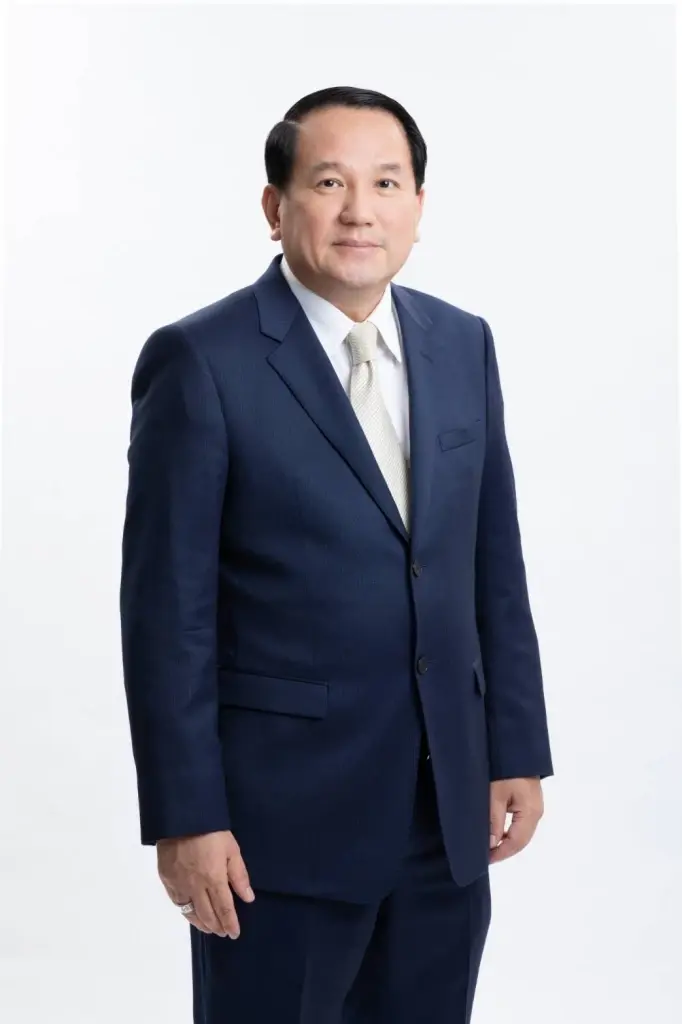 ประเสริฐ แต่ดุลยสาธิต” ประธานเจ้าหน้าที่บริหารสายงานธุรกิจอสังหาริมทรัพย์  บริษัท อนันดา ดีเวลลอปเม้นท์ จำกัด (มหาชน) 