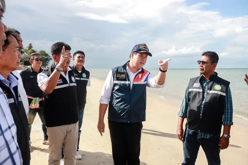 “สรรเพชญ”ลงพื้นที่ระโนดติดตามปัญหากัดเซาะชายฝั่ง และการสัญจรทางน้ำ