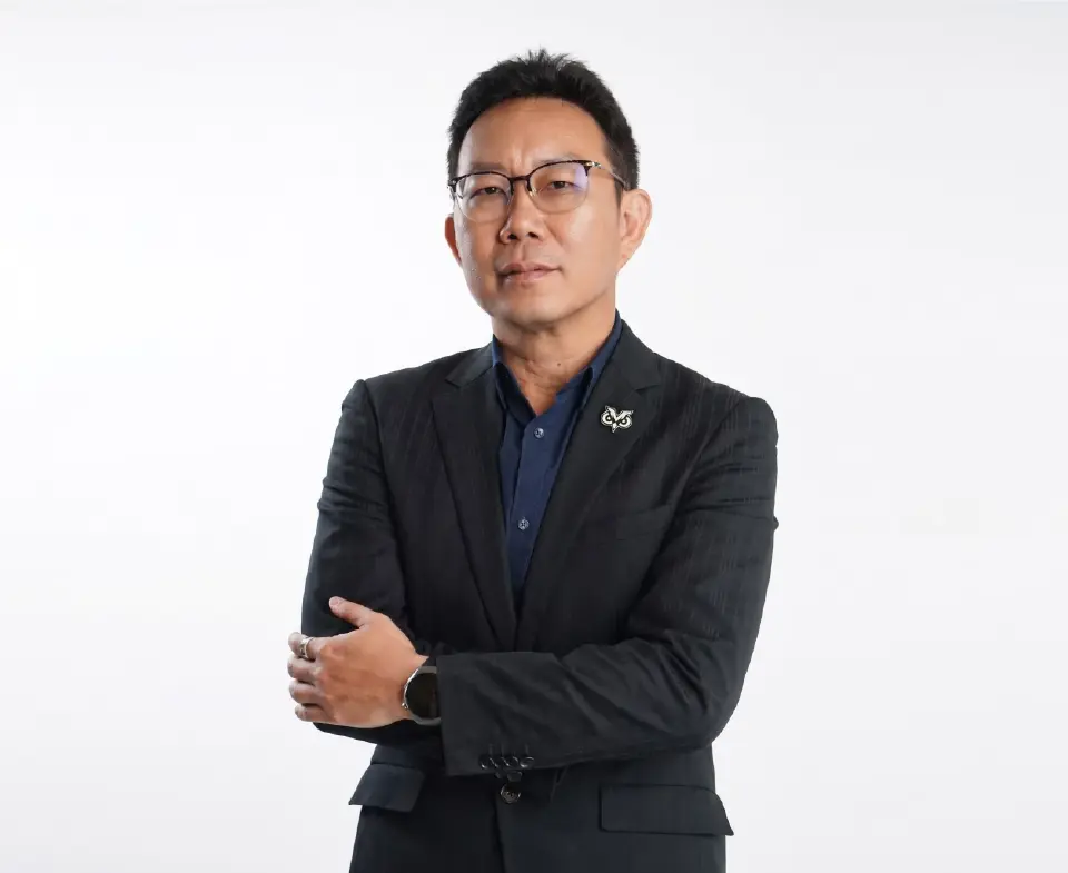 มงคล ศีลธรรมพิทักษ์ ประธานเจ้าหน้าที่บริหารและกรรมการผู้จัดการใหญ่ บมจ. ซีเอ็มโอ หรือ CMO 