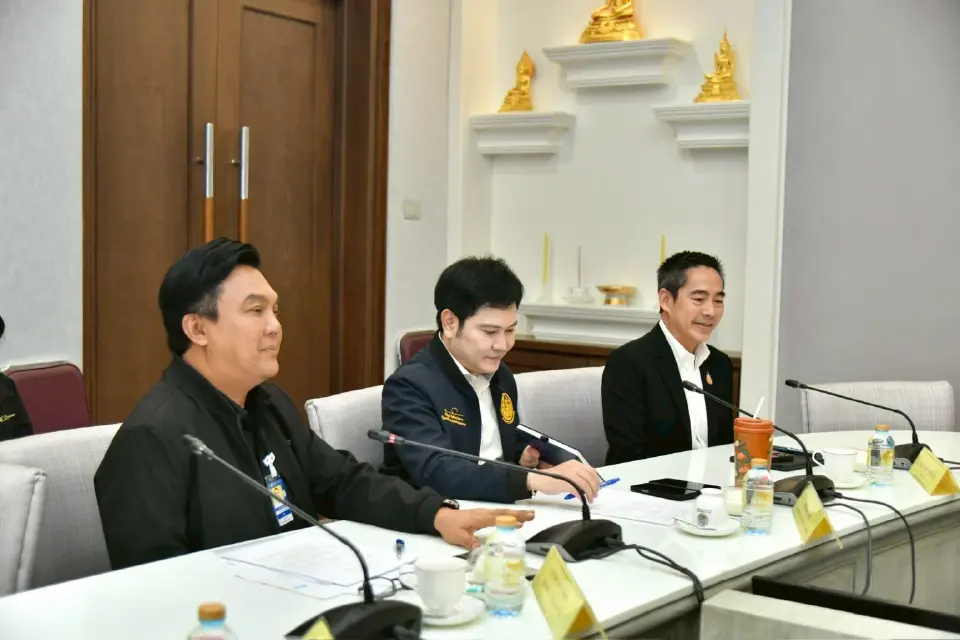 'พิพัฒน์' ย้ำทอท.ขึ้นค่าบริการผู้โดยสารขาออก 1,120 บาท  ประชาชนต้องได้บริการคุ้มค่า