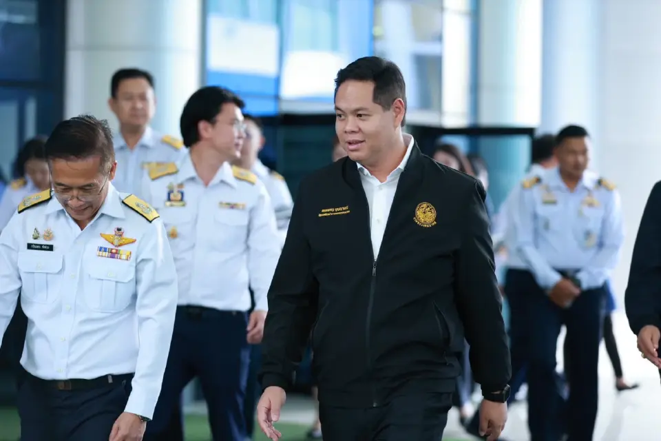 นายสรรเพชญ บุญญามณี รัฐมนตรีช่วยว่าการกระทรวงคมนาคม 