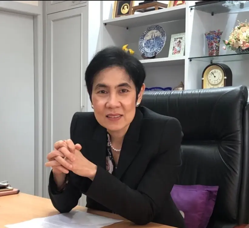 เภสัชกรหญิงสุภัทรา บุญเสริม เลขาธิการคณะกรรมการอาหารและยา