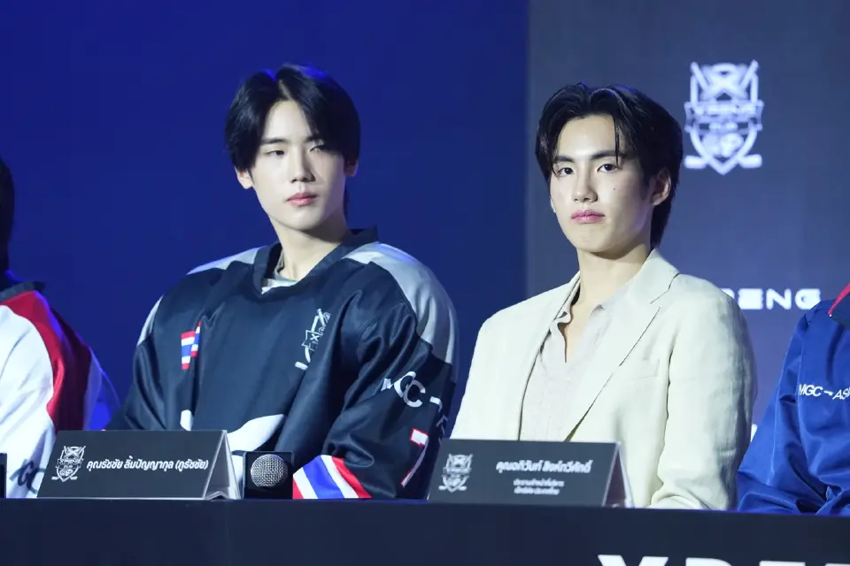 “ภู” ธัชชัย อดีตนักกีฬาไอซ์ฮอกกี้เยาวชนทีมชาติไทย และศิลปินนักร้องวง BUS กับ “ภีม” ธนัช นักกีฬาฮอกกี้น้ำแข็ง ดีกรีเหรียญเงินซีเกมส์ 2025 