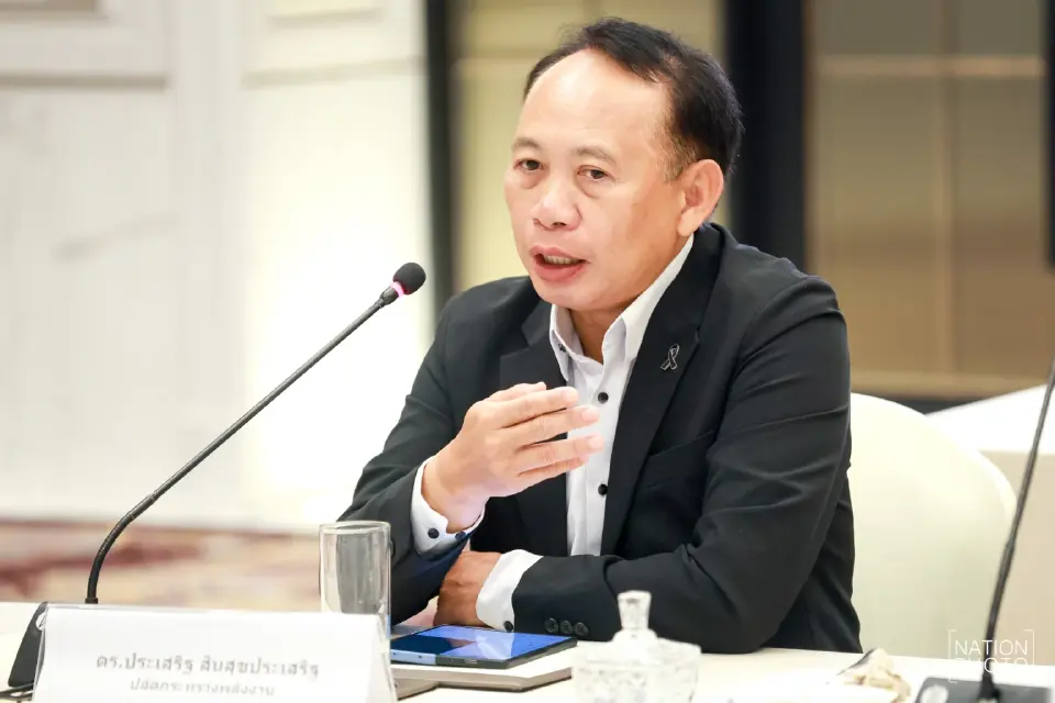 ดร.ประเสริฐ สินสุขประเสริฐ ปลัดกระทรวงพลังงาน ร่วมแสดงทัศนะในเวทีเสวนา "The Big issue new solutions ทางออกวิกฤตพลังงานอย่างยั่งยืน" จัดโดยฐานเศรษฐกิจ 