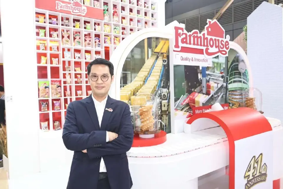 นายอภิเศรษฐ ธรรมมโนมัย กรรมการผู้อำนวยการ บริษัท เพรซิเดนท์เบเกอรี่ จำกัด (มหาชน)