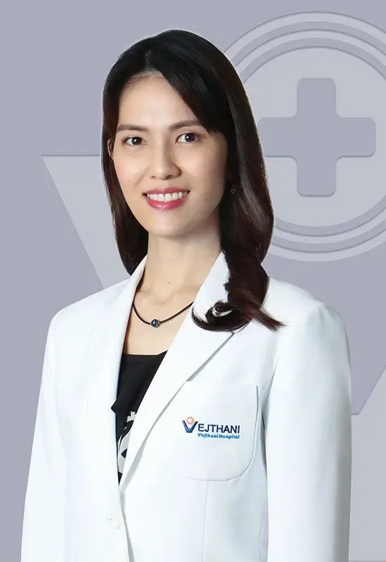 พญ. จุฑาธิป พูนศรัทธา