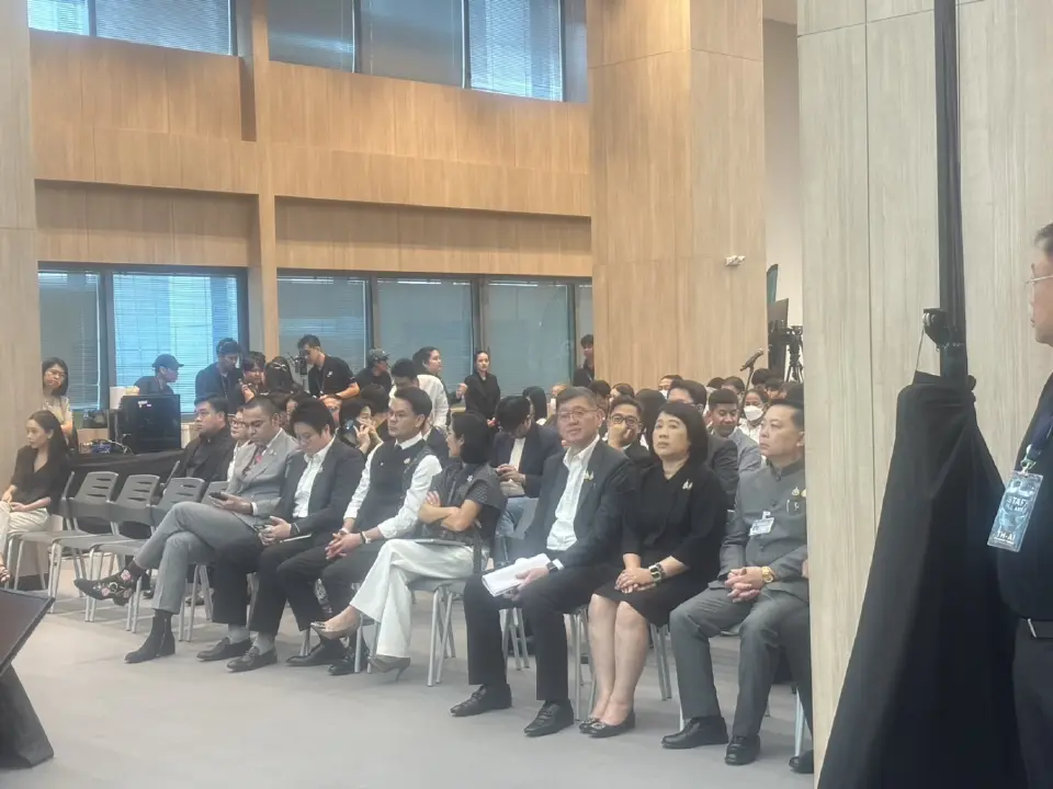 “ไชยชนก ชิดชอบ” ร่วมเวทีประชาพิจารณ์ TH AI Passport Forum