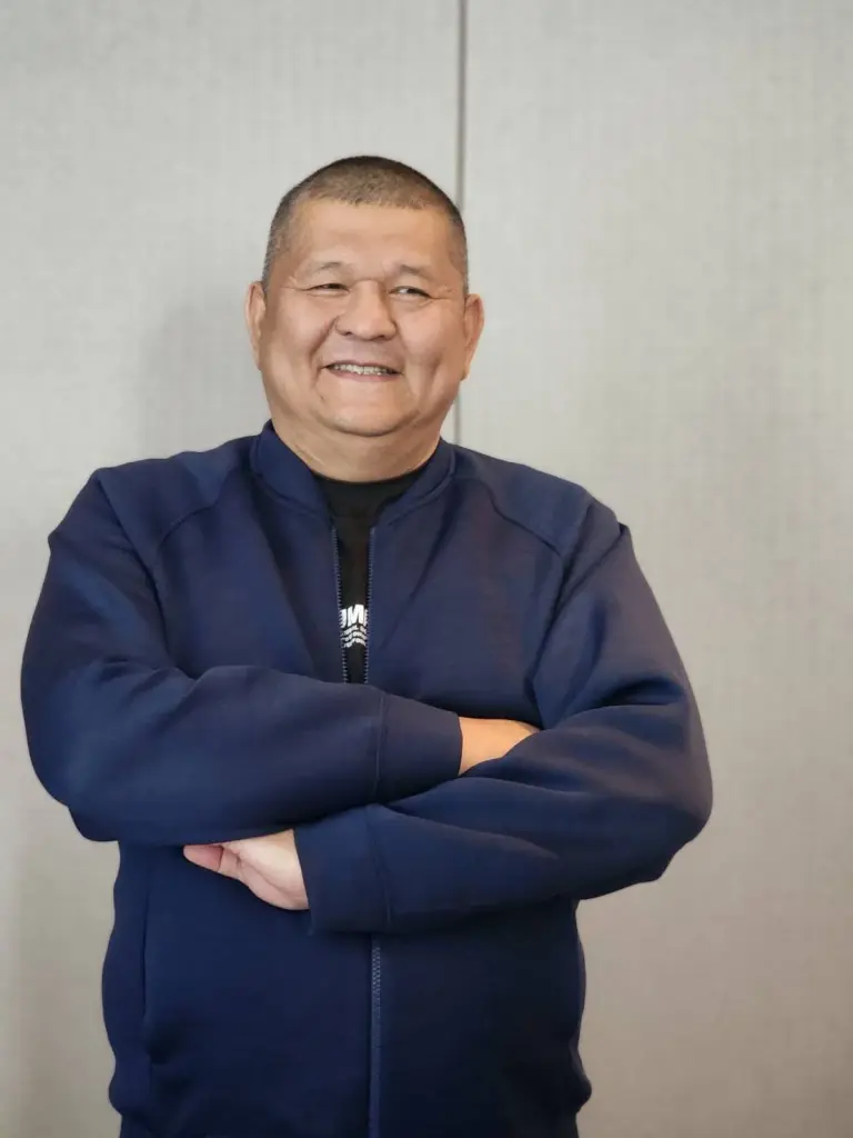 หนีเจียถี ยูซูฟุ อุปนายกสมาคมท่องเที่ยวซินเจียง