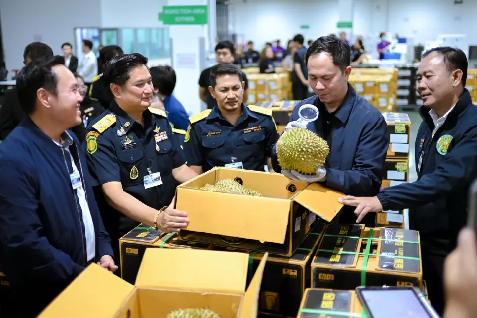 ลงพื้นที่ตรวจด่านสุวรรณภูมิ