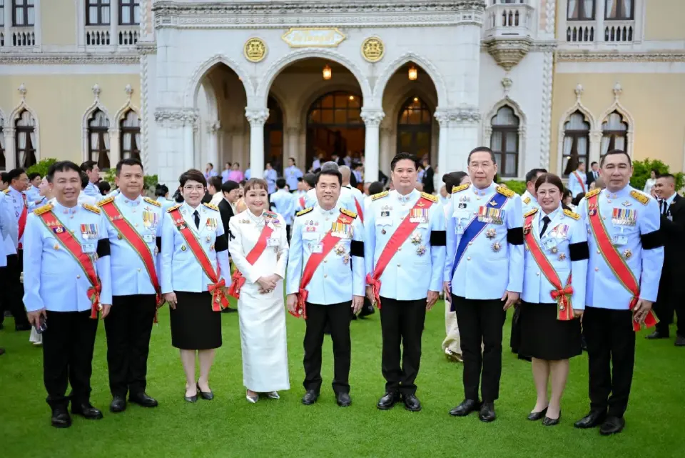 นายสุริยะ จึงรุ่งเรืองกิจ รมว.เกษตรฯ นายรพีภัทร์ จันทร์ศรีวงศ์ ร่วมพิธีในงานสโมสรสันนิบาตเฉลิมพระเกียรติ เนื่องในโอกาสพระราชพิธีมหามงคลเฉลิมพระชนมพรรษา 4 รอบ สมเด็จพระนางเจ้า ฯ พระบรมราชินี 3 มิถุนายน 2569