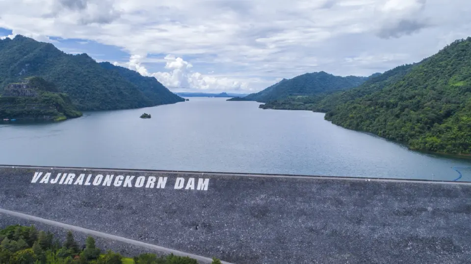 กฟผ. เร่งพลังงานสะอาด ชงครม.ไฟเขียว โซลาร์ลอยนํ้า 3 เขื่อนเฟสแรก 348 MW