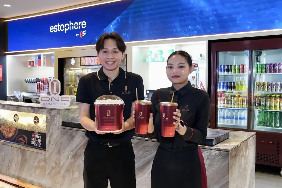 est เสิร์ฟความซ่าเอาใจสายหนัง แจกบัตรฟรีที่ ONE ULTRA SCREENS