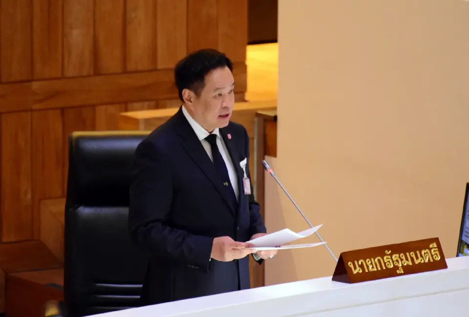 นายอนุทิน ชาญวีรกูล นายกรัฐมนตรี นำเสนอร่างพระราชบัญญัติโอนงบประมาณรายจ่าย พ.ศ. ....