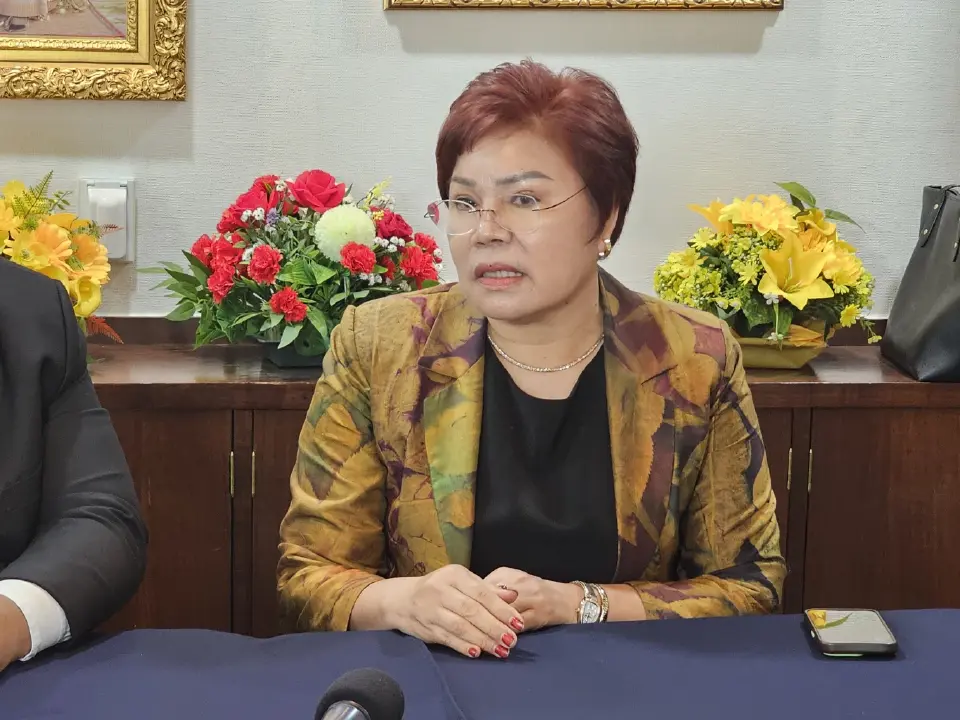  ภาวิณีร์ ดาวแก้ว ผู้ก่อตั้งบริษัท อีสานฟู้ด ผู้ผลิตอาหารไทยในเกาหลีใต้