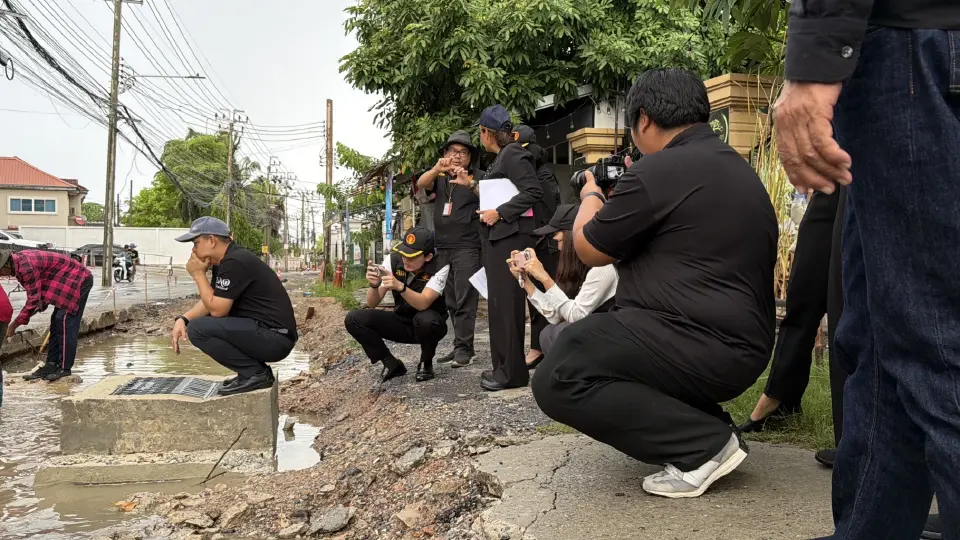 สตง. ลุยตรวจ ซ่อมถนน 40 ล้าน ซอยดวงทอง บางบัวทอง